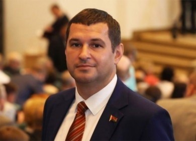 Лучше перестраховаться, сработать на опережение - начальник главного управления по здравоохранению облисполкома Александр Старовойтов