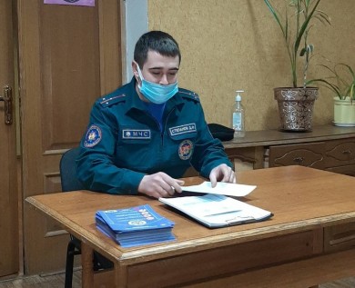 Обучающее занятие с работниками социальной службы