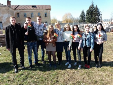 Волонтёры ОО «БРСМ» оказали помощь женскому монастырю Святых Жен-Мироносиц