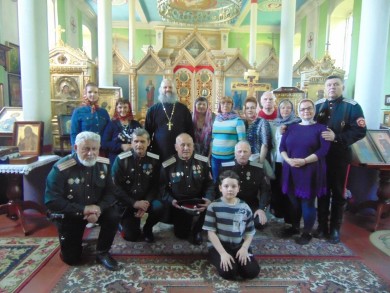 Творческий подарок и теплая встреча