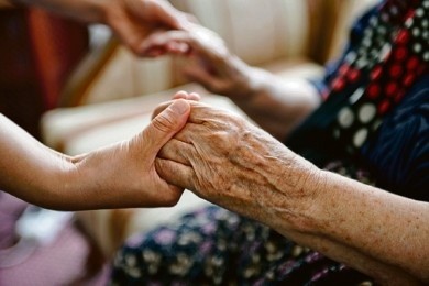 Социальные услуги в форме социального обслуживания на дому участникам и инвалидам Великой Отечественной войны