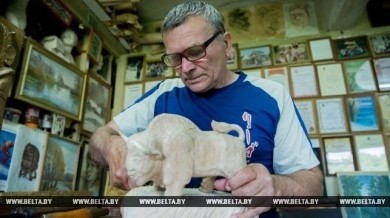В Беларуси впервые пройдет конкурс мастеров резьбы по дереву