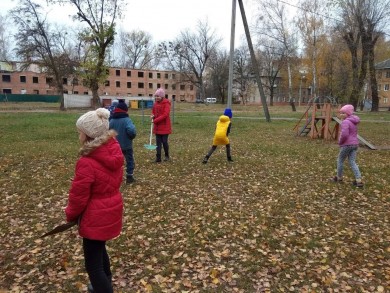 К флешмобу студентов Минска "Сто добрых дел" подключились бобруйские школьники из клуба "Авиатор"
