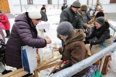 Расписание богослужений, освящения воды и крещенских купелей