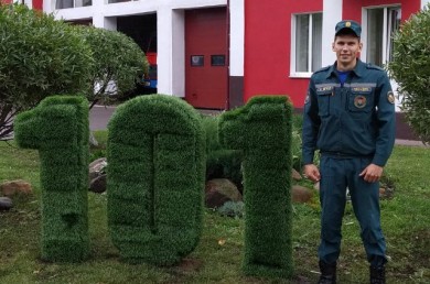 В Бобруйске сотрудник МЧС спас пассажиров троллейбуса