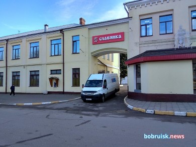 На «Славянке» начали шить костюмы биологической защиты
