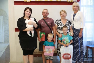 Расти, малыш! В Бобруйске зарегистрирован тысячный ребенок, рожденный в этом году