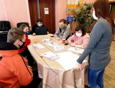Информационный час  «Здоровье отбирает СПИД» для бобруйчан с инвалидностью
