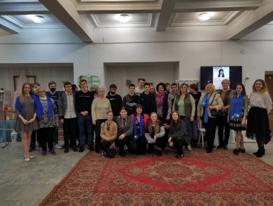 «Магия фарфора у бабушки на полке»