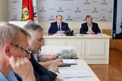 Депутаты обсудили состояние бобруйских предприятий, находящихся в санации и банкротстве