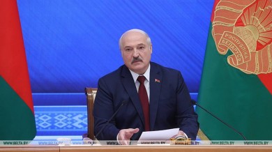 Лукашенко: Беларусь прошла серьезное испытание на национальное единство