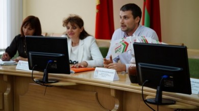 "Открытый диалог" с молодежью в Ленинском районе