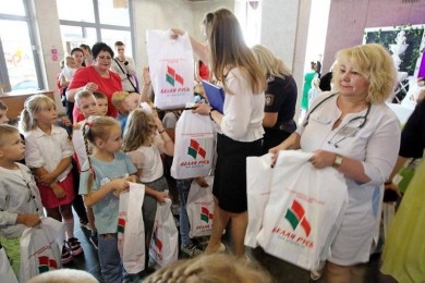 Торжественно, ярко и масштабно! Белая Русь в Бобруйске поздравила первоклассников