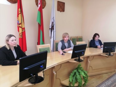 Семинар  «Практика применения трудового законодательства согласно требованиям Декрета Президента Республики Беларусь от 15 декабря 2014 г. № 5 «Об усилении требований к руководящим кадрам и работникам организаций»
