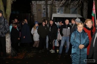 Легкой службы, призывники! В Бобруйске прошла отправка новобранцев на срочную военную службу