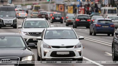 МВД рекомендует водителям и пешеходам быть осторожными в усложняющихся погодных условиях