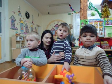 ЛЮБОВЬЮ СОГРЕЛИ ДЕТСКИЕ СЕРДЦА