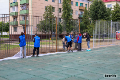 Совместная работа. Молодежь Бобруйска активно включается в благоустройство