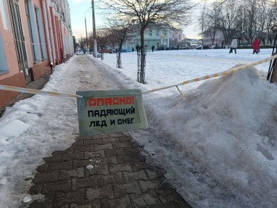 Осторожно! Падающий снег! Советы МЧС