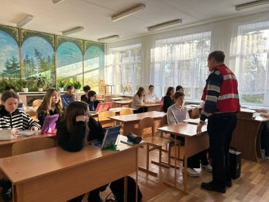 Опасный и коварный тонкий лед. О чем предупреждают Бобруйские спасатели