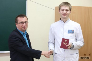 В Бобруйске более 3 тысяч молодых людей проголосуют впервые