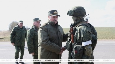 Лукашенко о возможных провокациях: нарушили госграницу - к уничтожению