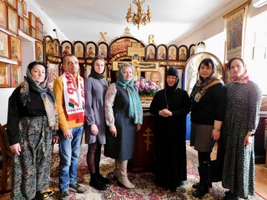 Сплоченность и духовное единство: Игумения Параскева встретилась с участниками III Форума развития гражданского общества