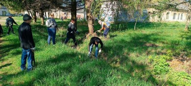 В субботу, 20 апреля, в Ленинском районе г. Бобруйска прошел республиканский субботник
