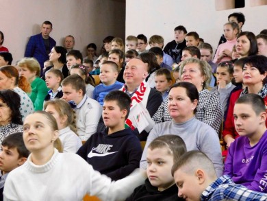 Радость, творчество и поддержка. Актив Ленинской районной организации Бобруйска РОО «Белая Русь» посетил специальную школу города в Международный день инвалидов