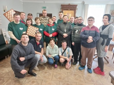 Соревнования по шашкам среди участников отделений социальной реабилитации