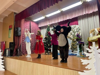 «Марафон новогодних утренников»